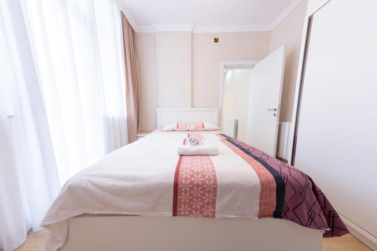 5 Apartment In One Boulding - Near Stadium Batumi Exterior foto